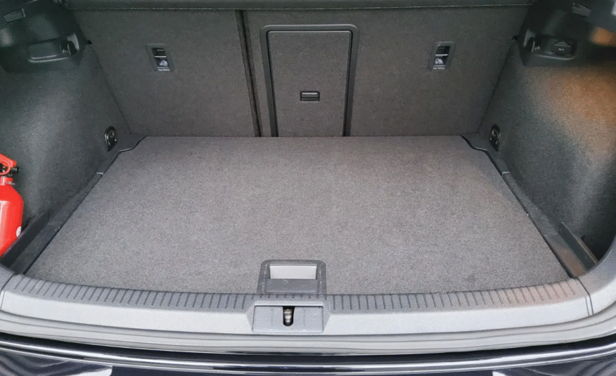 Volkswagen Golf 1.6 SCR TDI