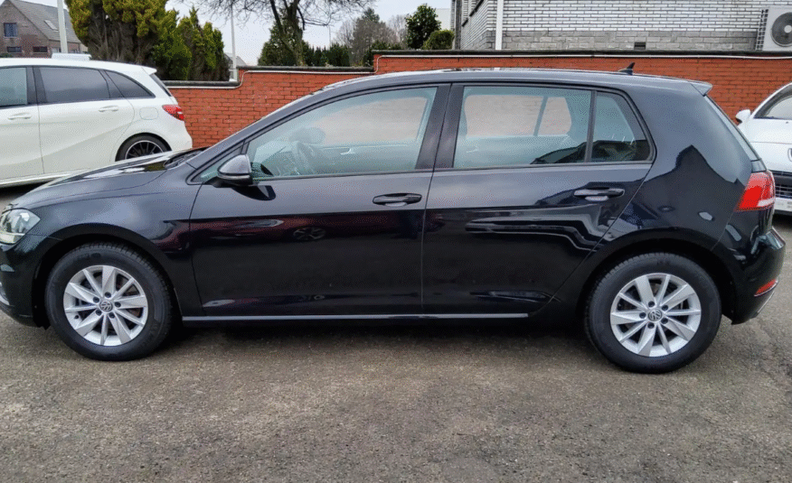 Volkswagen Golf 1.6 SCR TDI