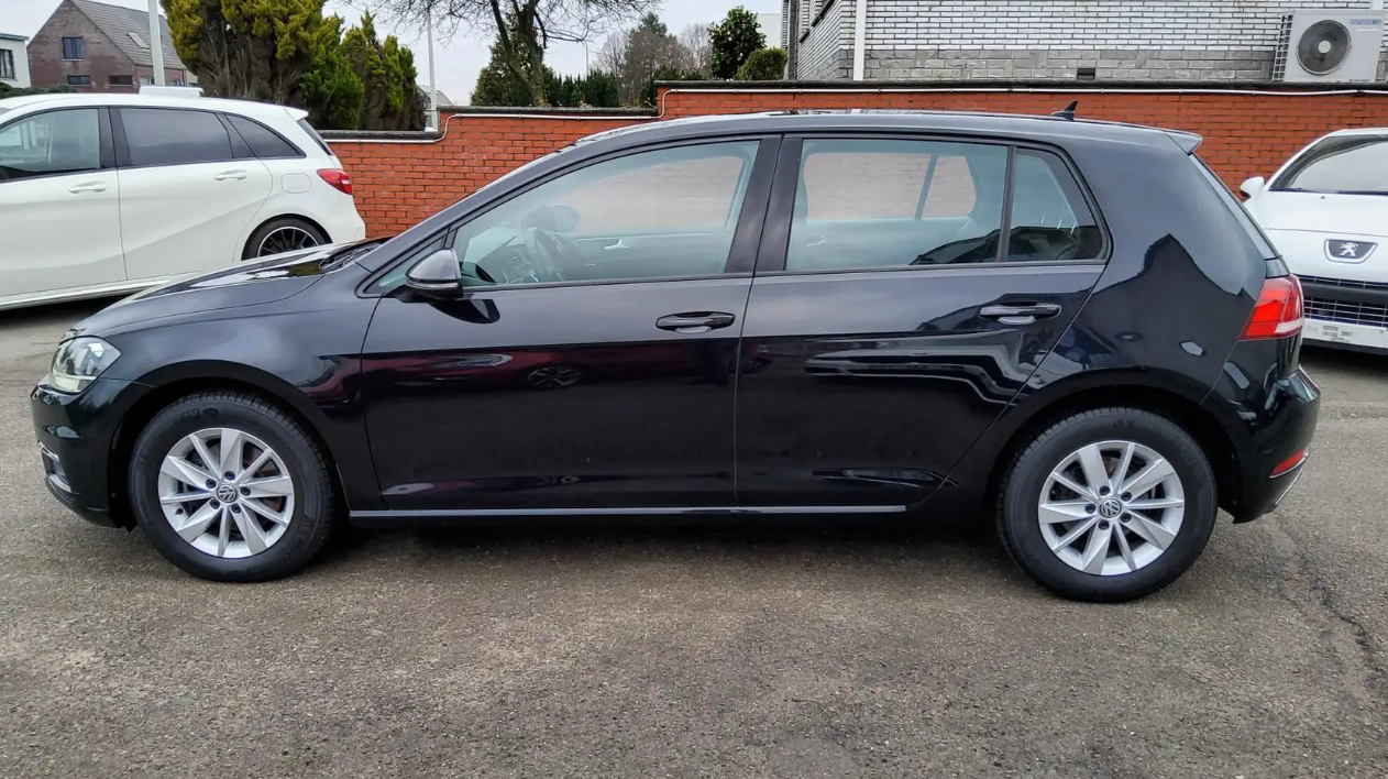 Volkswagen Golf 1.6 SCR TDI