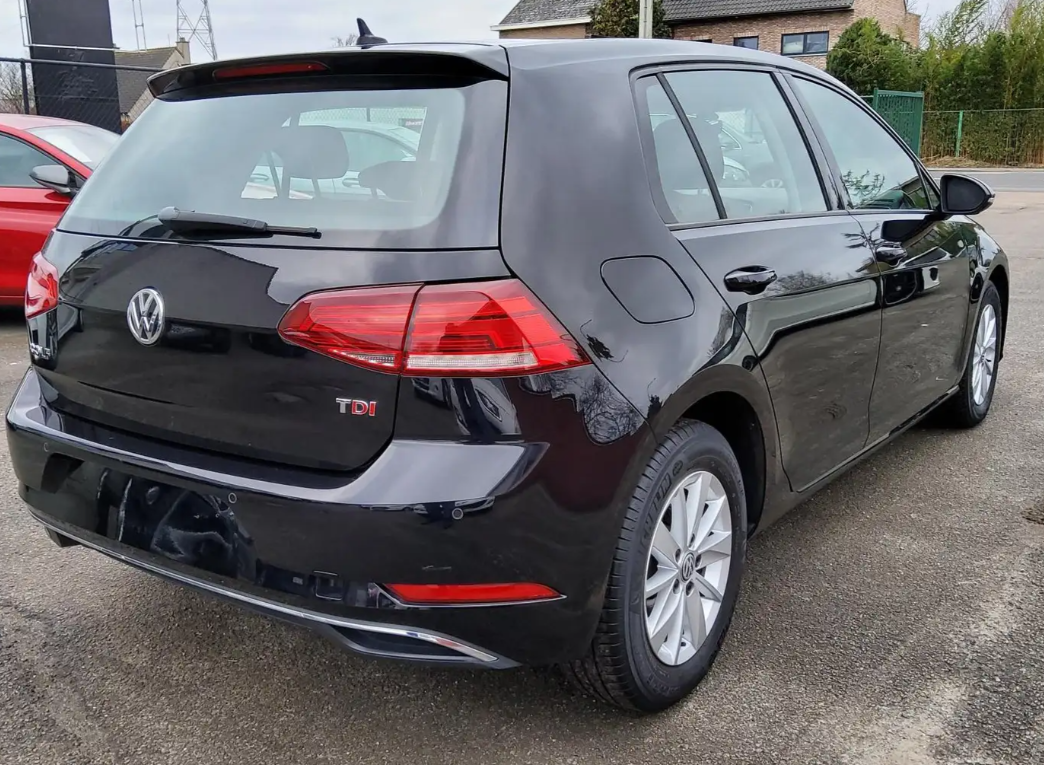 Volkswagen Golf 1.6 SCR TDI