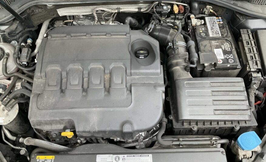 VW Golf 2,0 TDI BMT DSG