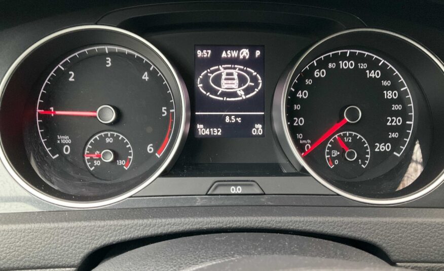 VW Golf 2,0 TDI BMT DSG