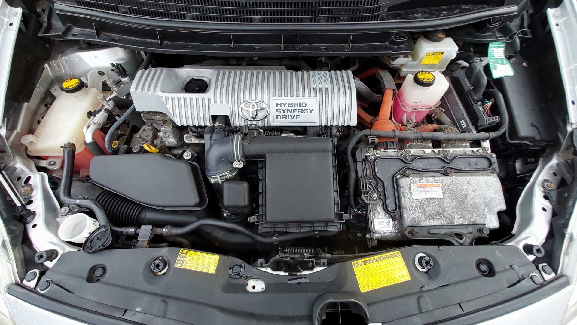 Toyota Prius 1.8 CVT "Life" Hybrid