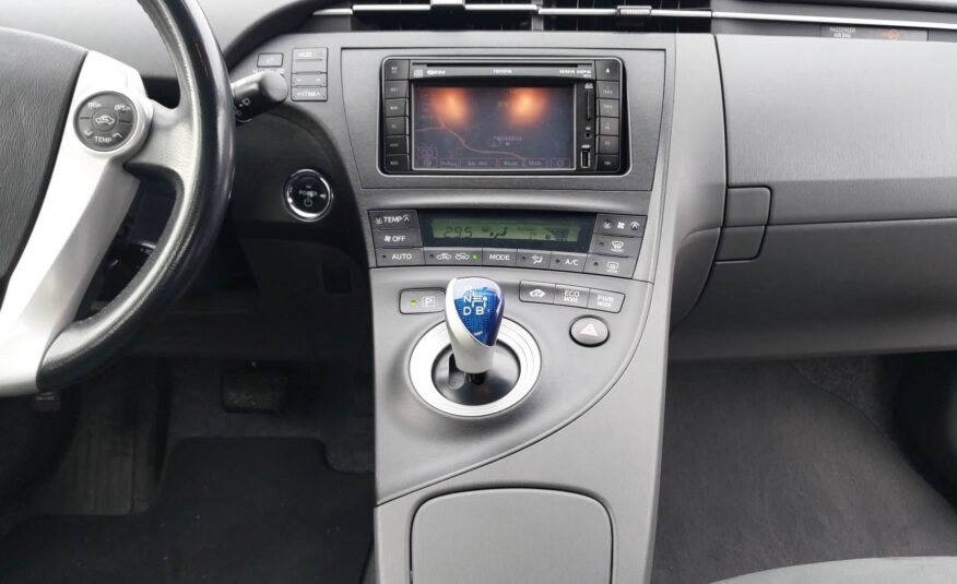 Toyota Prius 1.8 CVT "Life" Hybrid