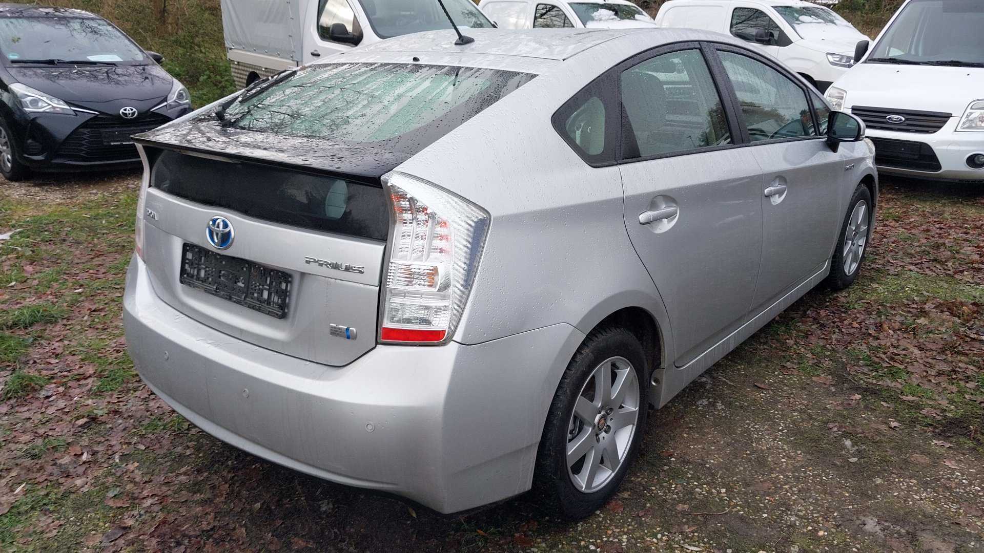 Toyota Prius 1.8 CVT "Life" Hybrid