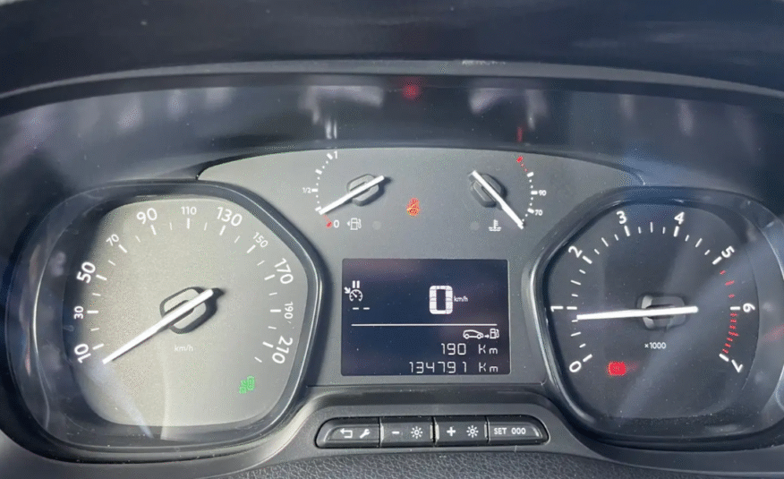 Peugeot Expert L2H1 Premium