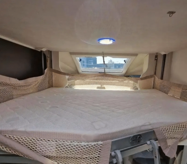 Motorhome Fiat Chausson Welcome 718 XLB