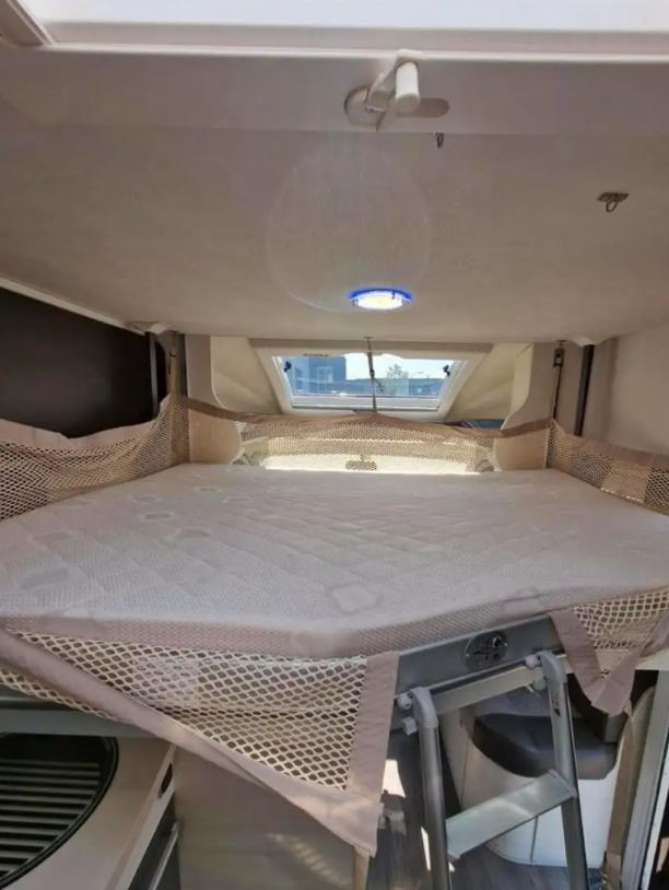 Motorhome Fiat Chausson Welcome 718 XLB
