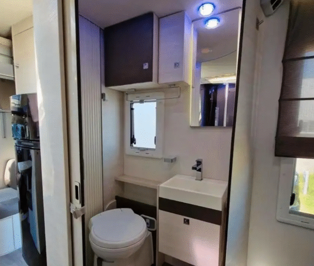 Motorhome Fiat Chausson Welcome 718 XLB