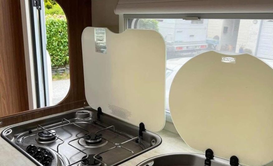 Camping car Carado 361
