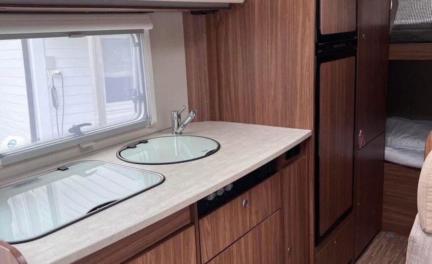 Camping car Carado 361