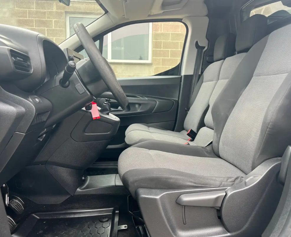 Citroën Berlingo 1.2 gasolina 3 plazas
