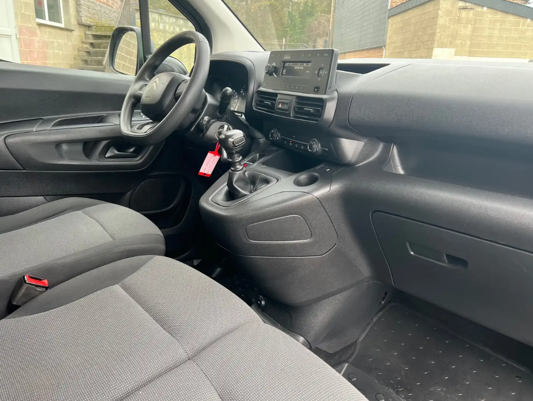 Citroën Berlingo 1.2 gasolina 3 plazas