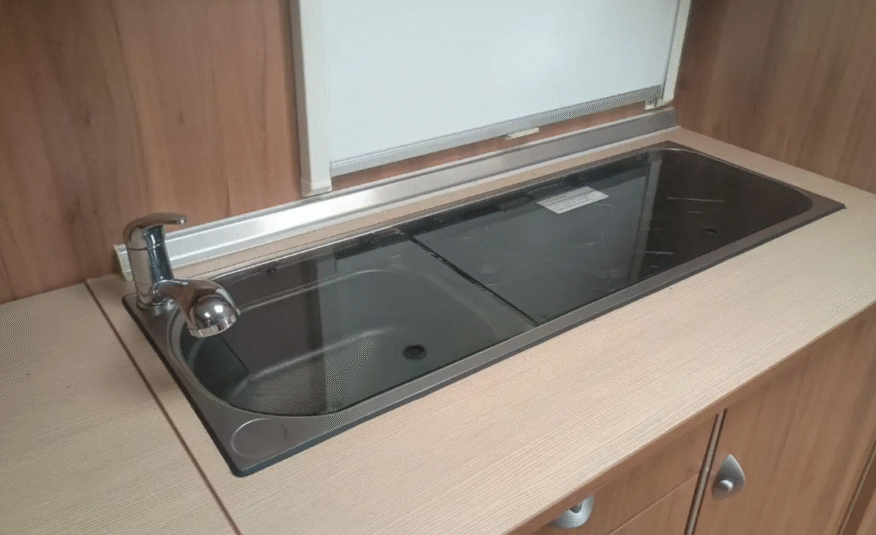 Caravane Bürstner Averso 465 TS