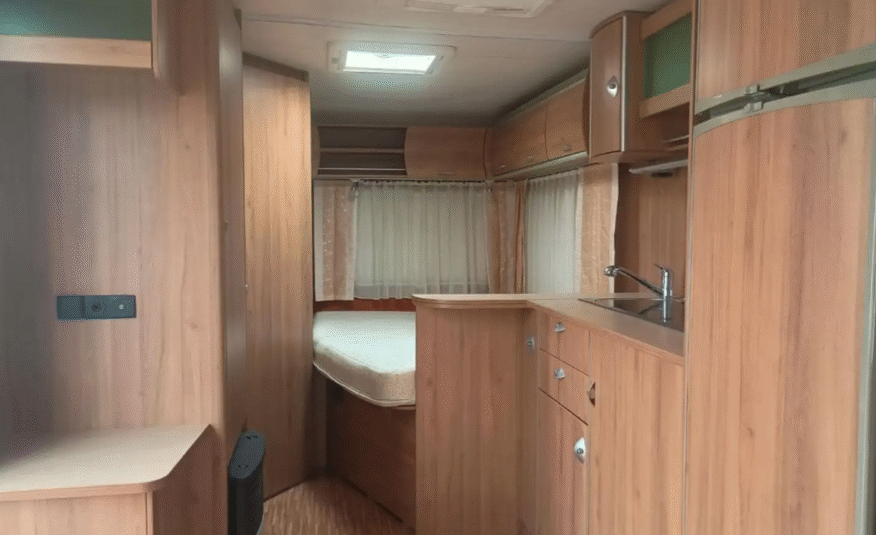 Caravane Bürstner Averso 465 TS