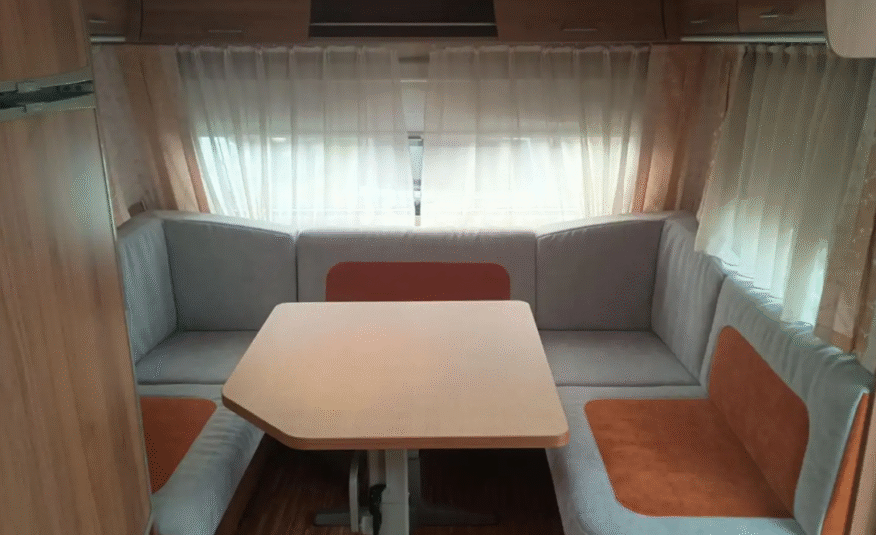 Caravane Bürstner Averso 465 TS
