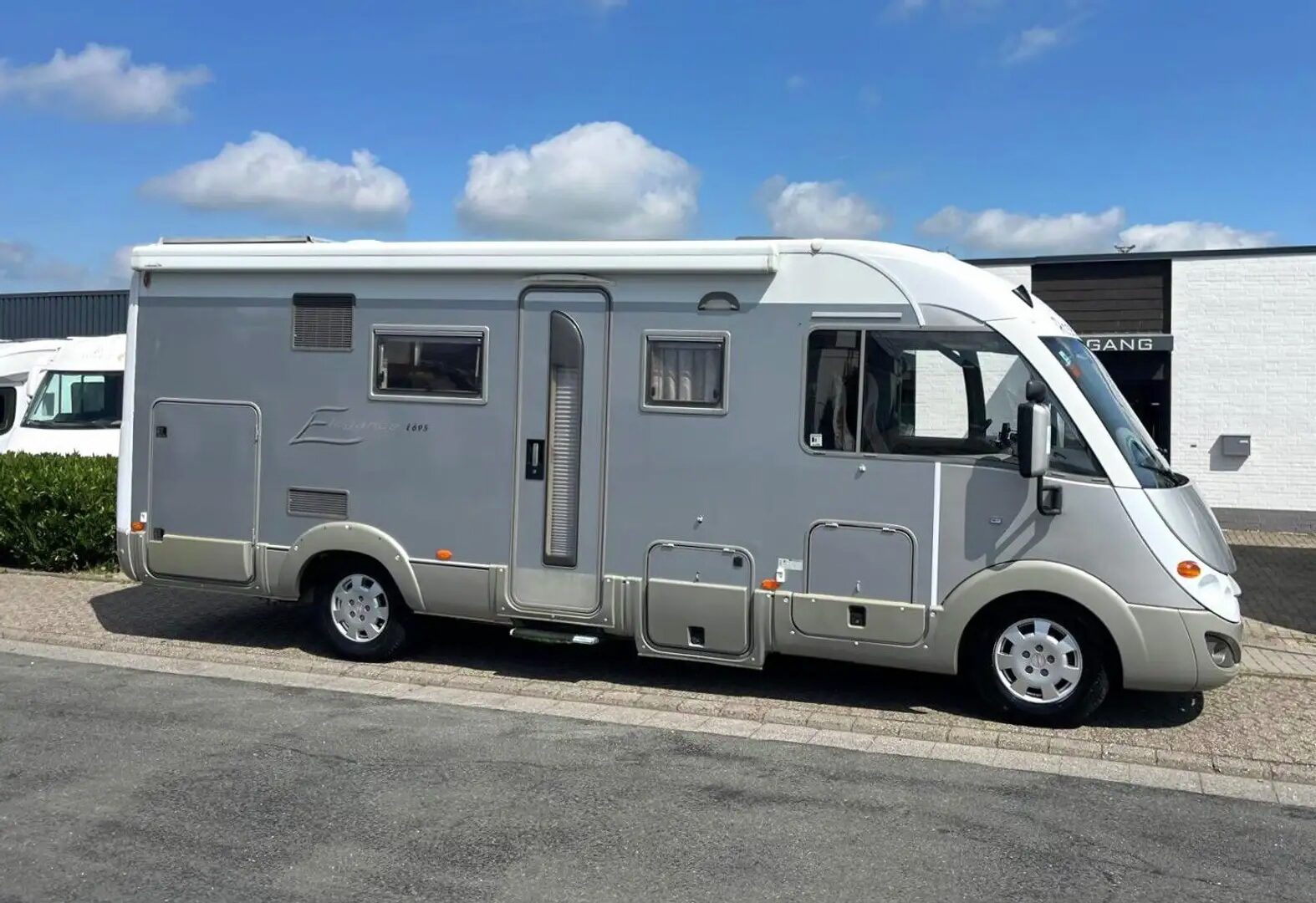 Camping-car Bürstner Elegance I 695
