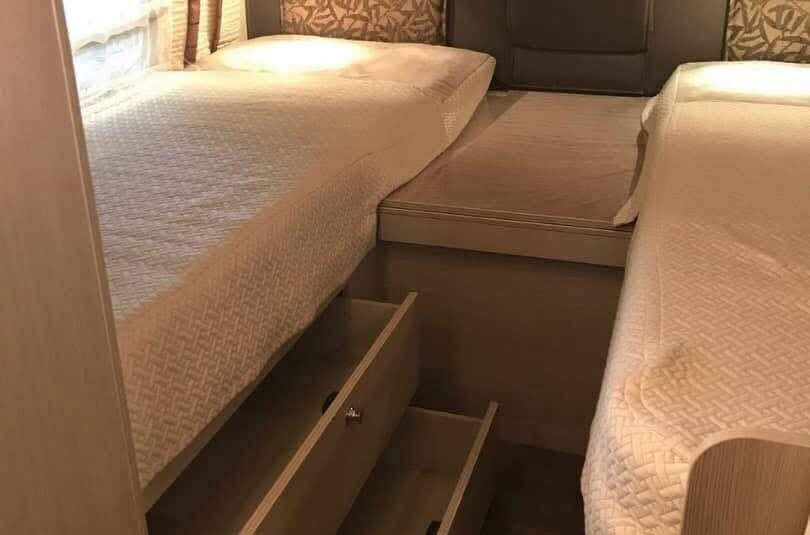Camping-car Bürstner Nexxo Moonlight T729