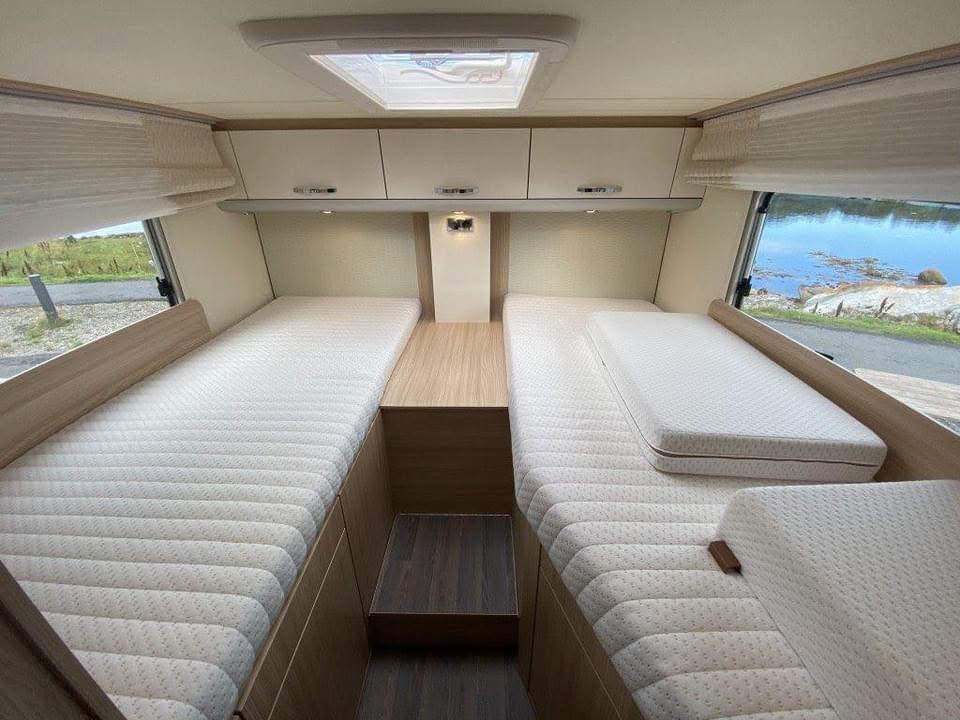 Camping car Bürstner Ixeo Time 726 G