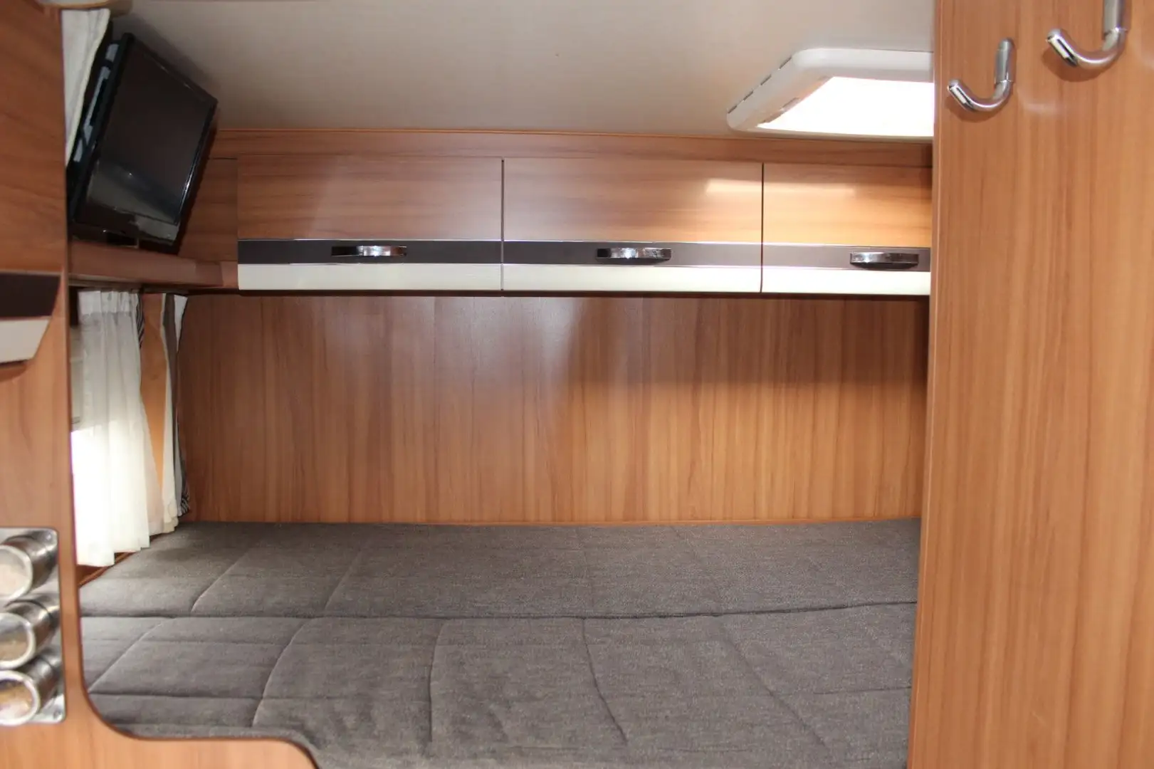 Motorhome Weinsberg AL 600 Alkoven
