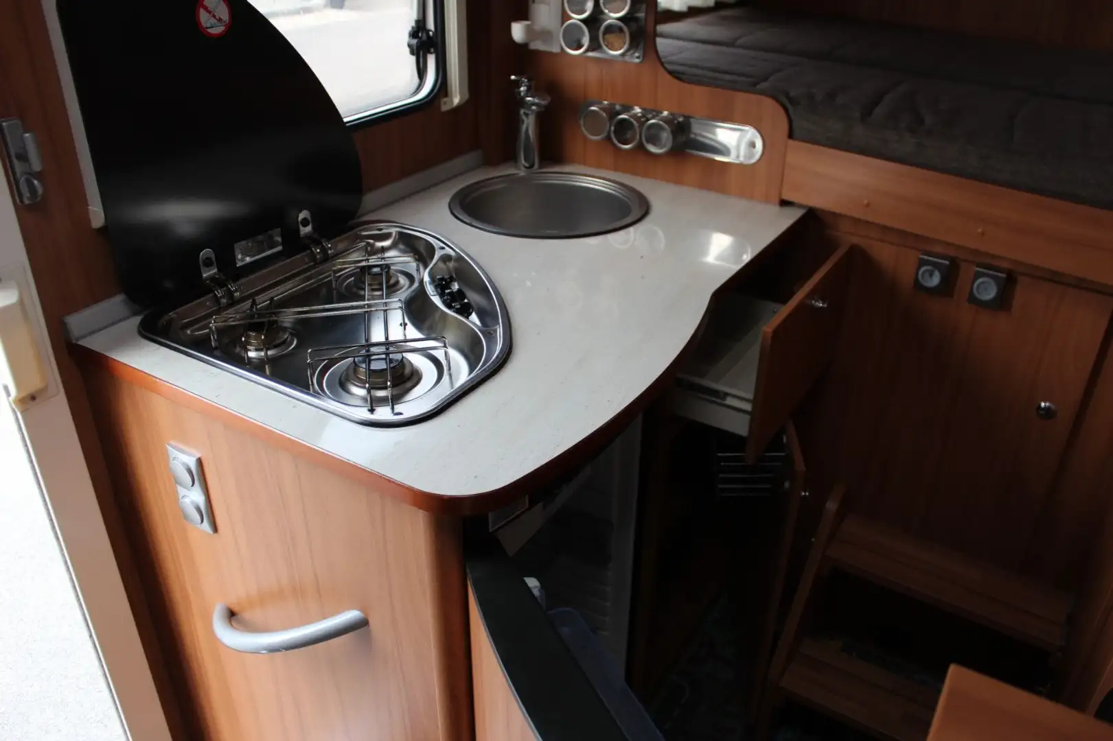Motorhome Weinsberg AL 600 Alkoven