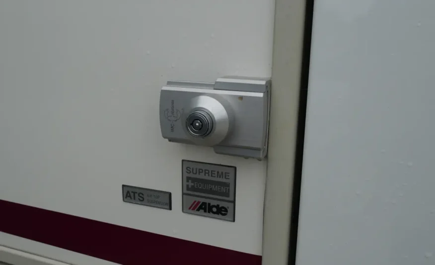 Camping car Adria Coral S 670 SLT