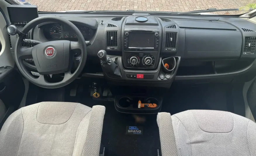 Camping car Pilote 656C Essentiel