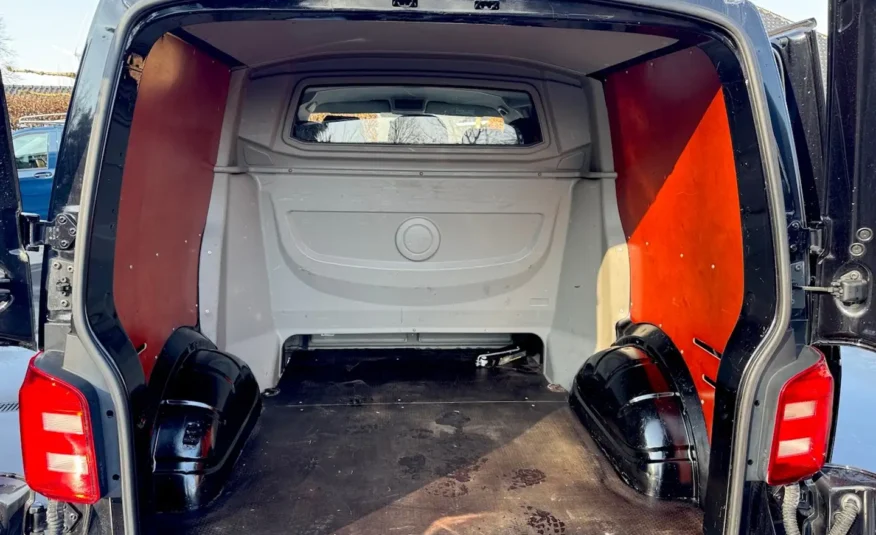 Volkswagen T6 Transporter 2.0 TDI