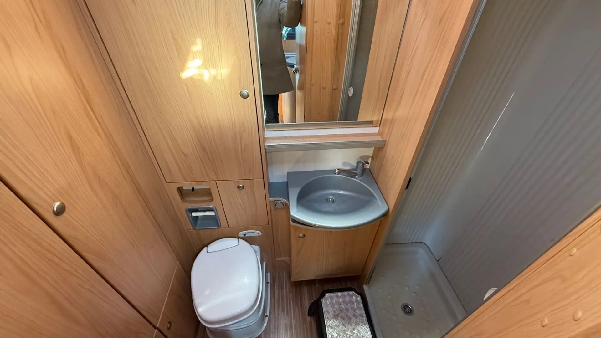 Motorhome Bürstner Levanto A530 Alkoven