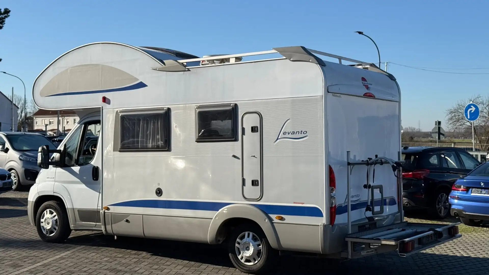 Motorhome Bürstner Levanto A530 Alkoven