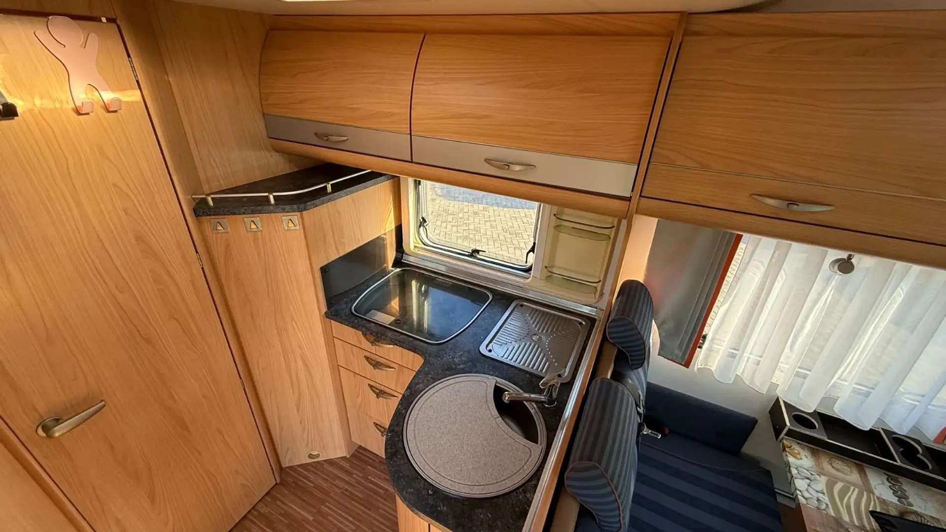 Motorhome Bürstner Levanto A530 Alkoven