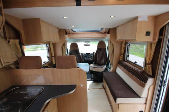 Camper Sunlight T64
