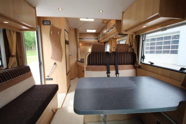 Camper Sunlight T64
