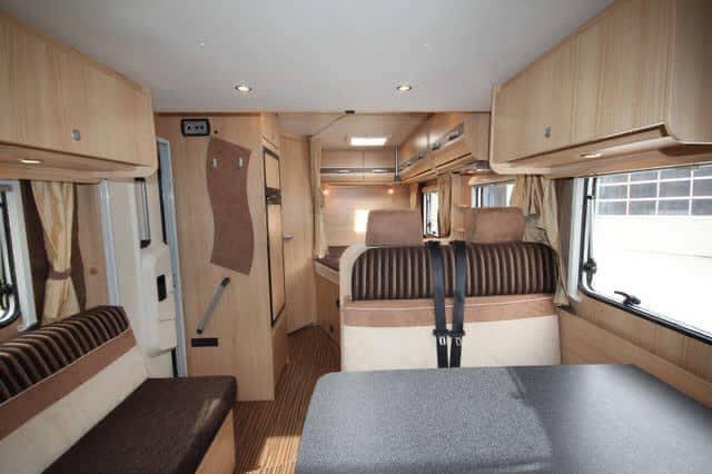 Camper Sunlight T64
