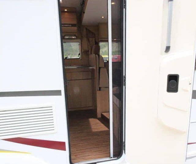 Camper Sunlight T64